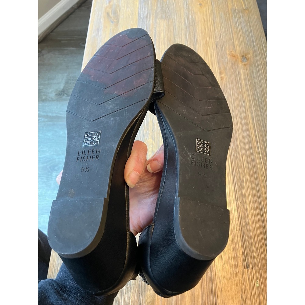 Eileen Fisher Mara Black Tumbled Leather Wedge Sandal Size 9.5 Preppy Dressy - Picture 9 of 9